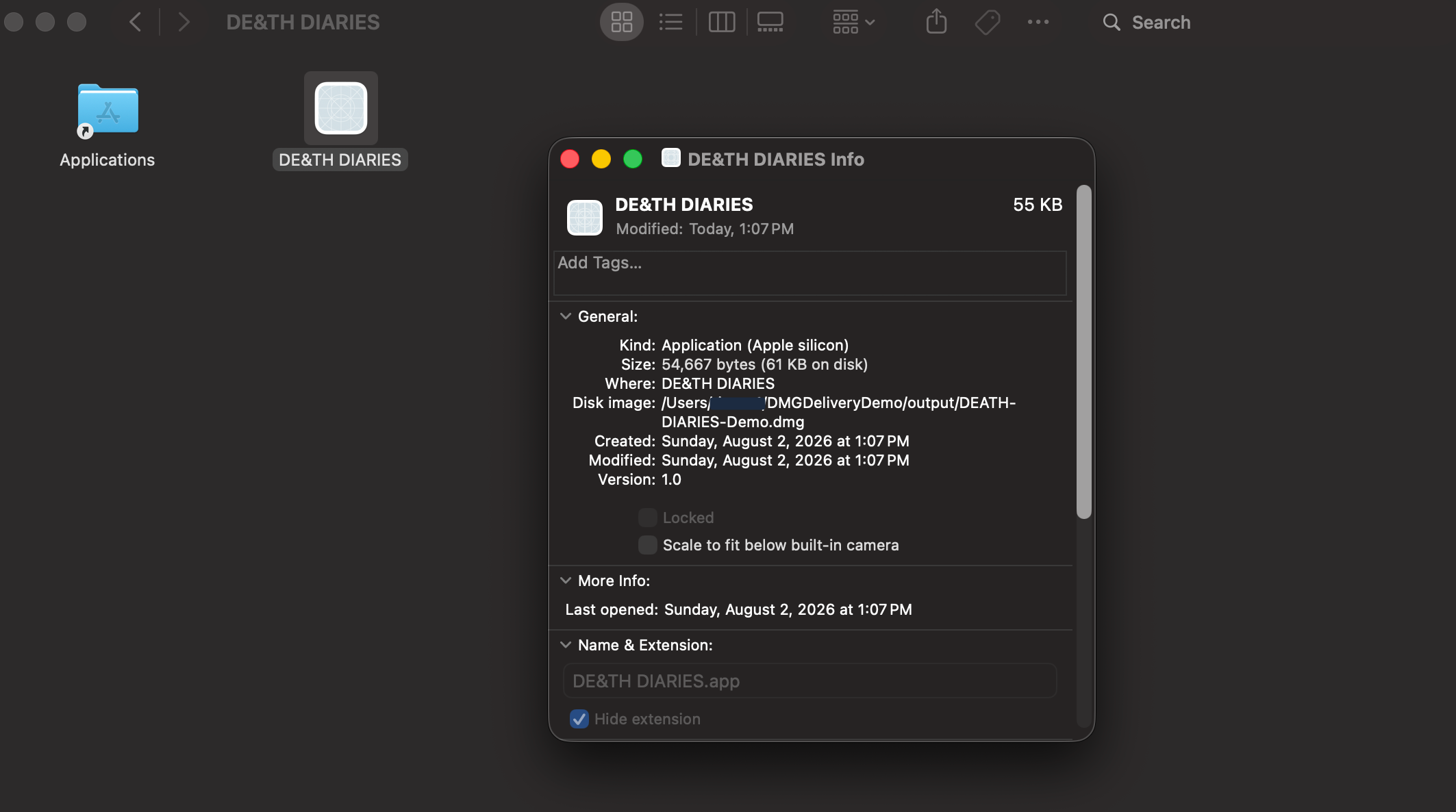 Finder showing the mounted DE&TH DIARIES disk image, its application, and an Applications shortcut